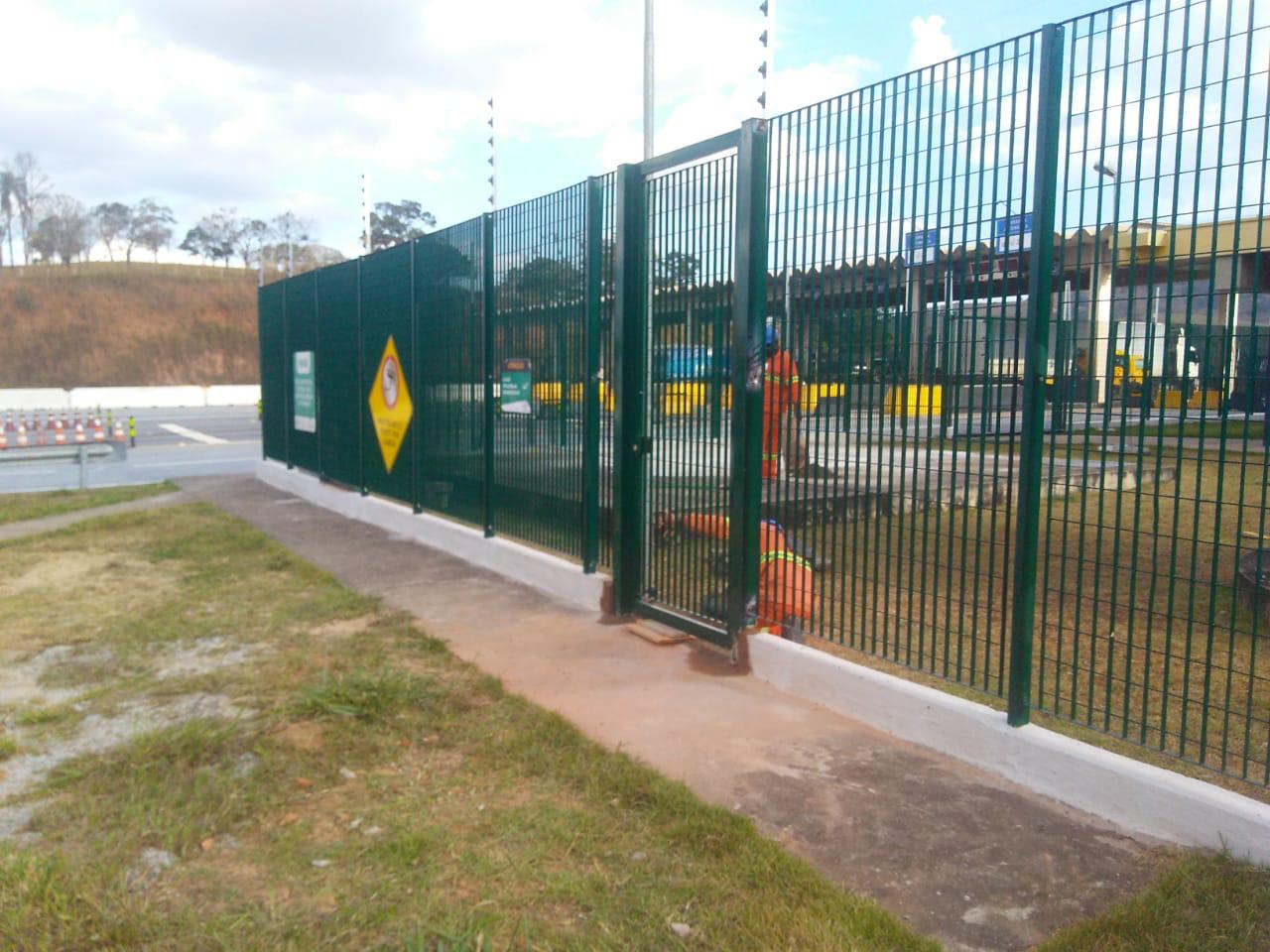 Portsol Estruturas Metálicas - Fechamento em Gradil